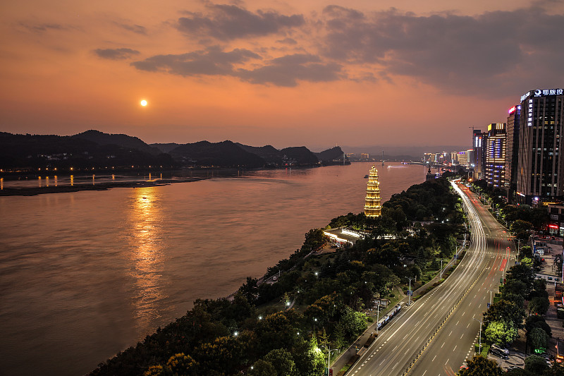 遥江相望图片下载