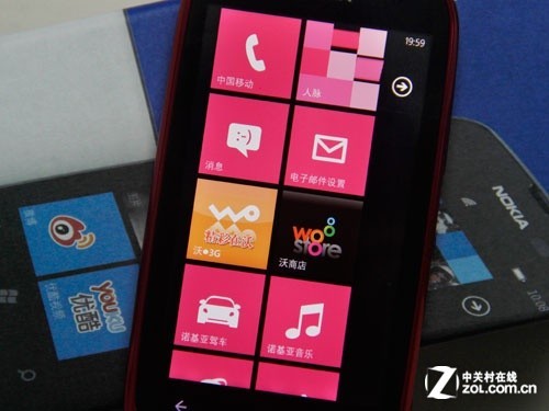 WP7.5系统低端手机实体验 诺基亚610评测 