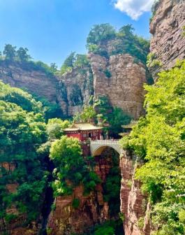 苍岩山风景区